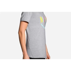 Camiseta Brooks Distance Sleeve Gris Mujer -Activa Tienda camiseta brooks distance sleeve gris mujer 1